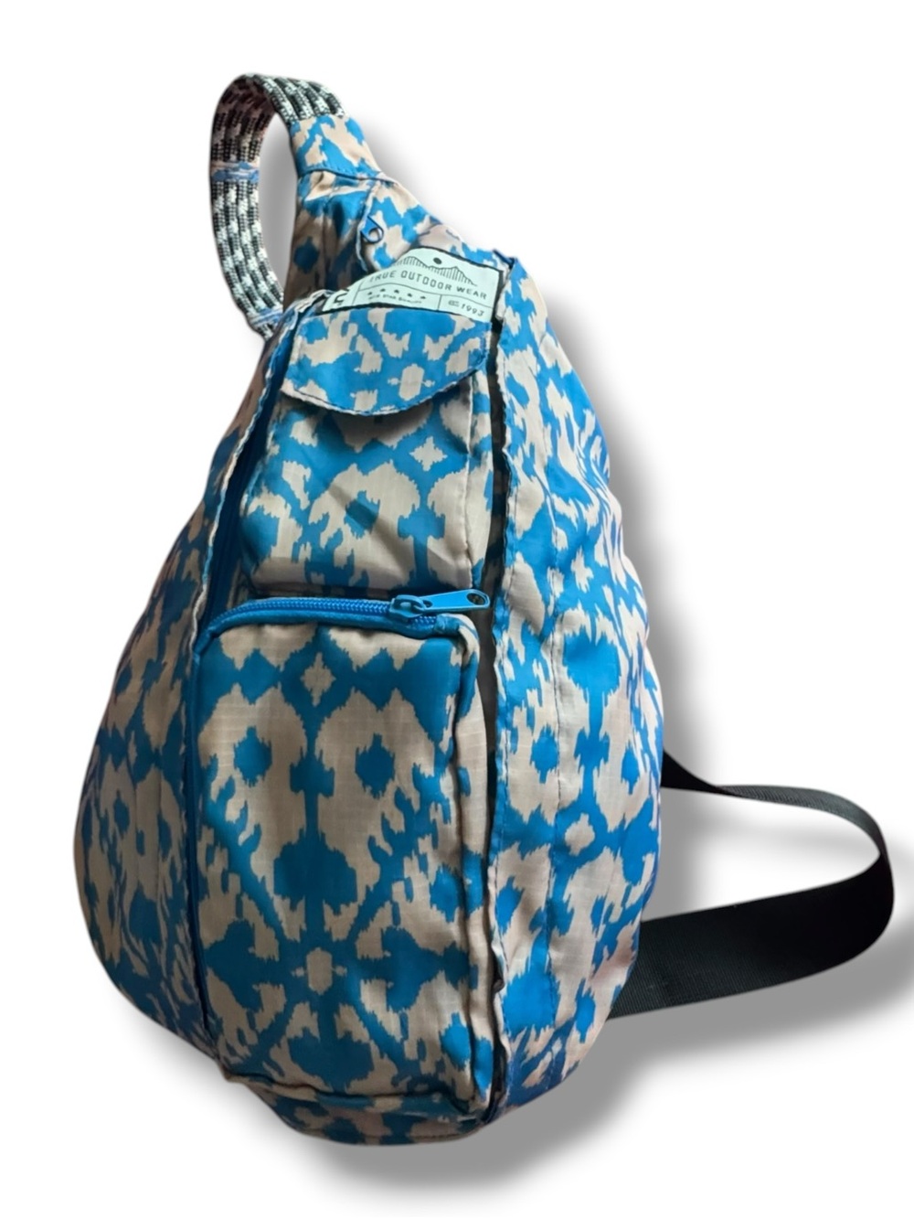Kavu Blue and Cream Ikat Sling Backpack